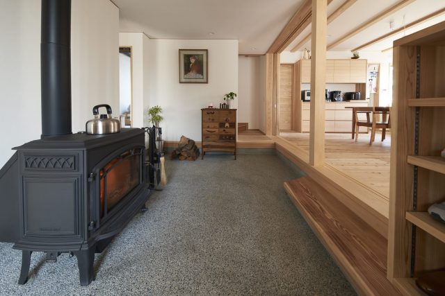 エコ建築考房の土間施工例