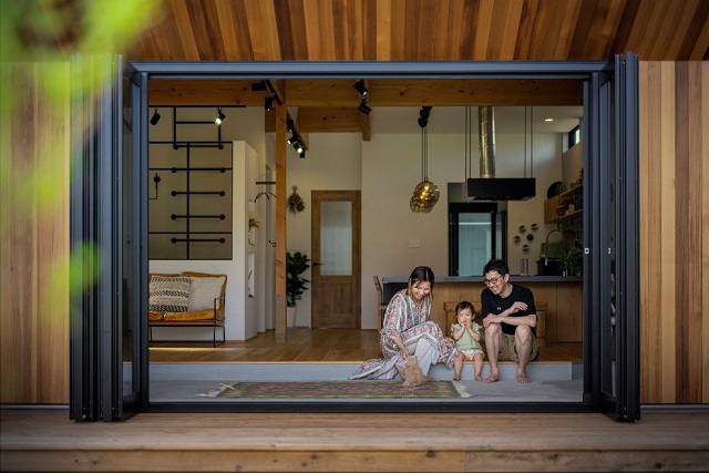 つなげることによる開放的空間演出事例